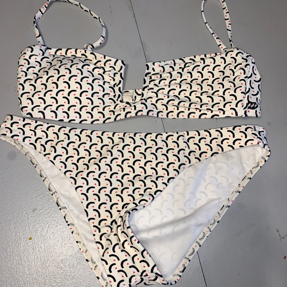 Billabong Women’s Bikini Size Medium Two Piece